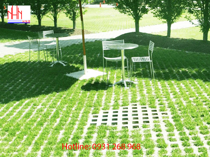 Grass Brick No. 8 Grass Brick No. 8